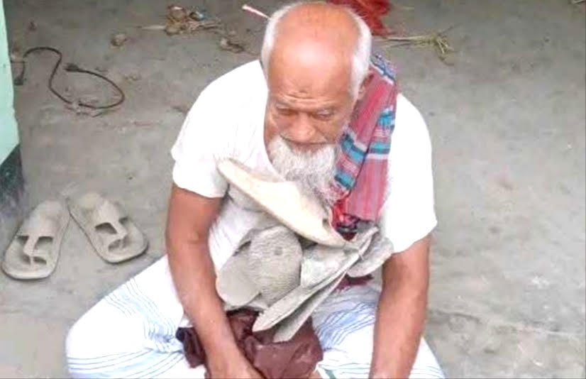 চতুর্থ শ্রেণির শিক্ষার্থীকে ধর্ষণের চেষ্টা: বৃদ্ধকে গণধোলাই দিয়ে পুলিশে সোপর্দ